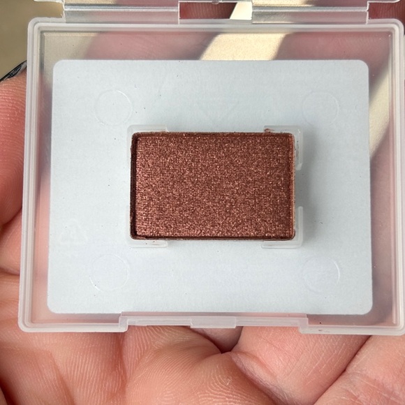 Mary Kay - Set of 6 Mineral Eye Colors - Picture 3 of 5